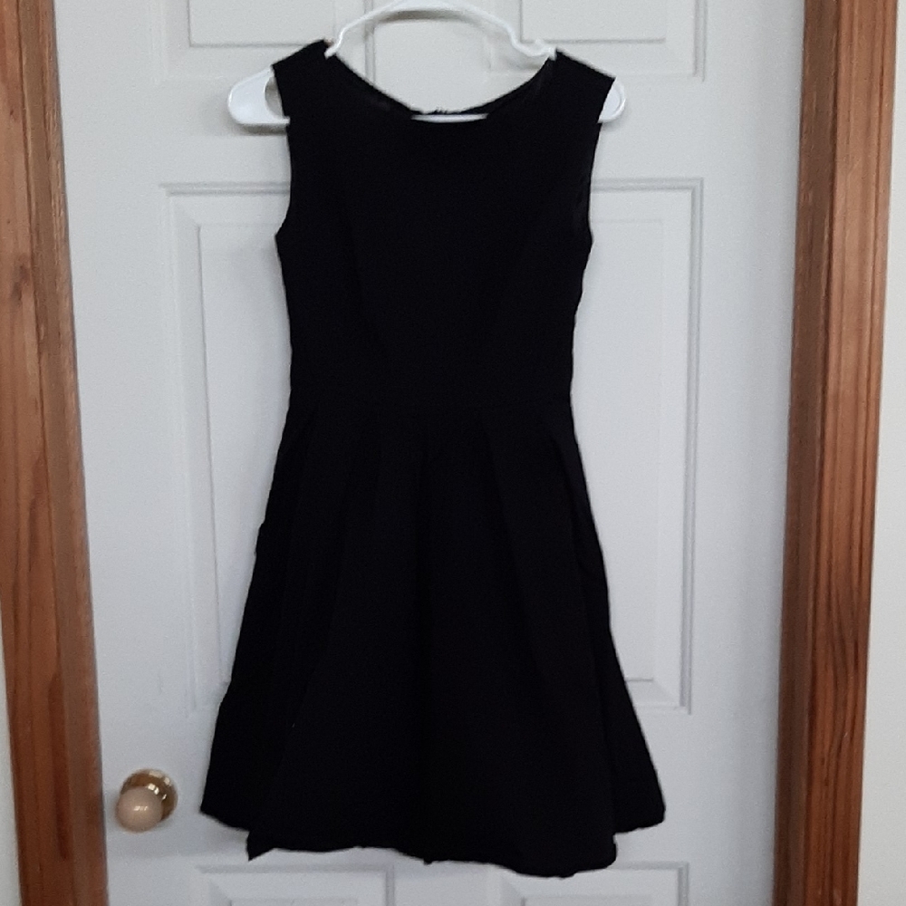 Classic Black Sleeveless Fit-and-Flare Kids Dress